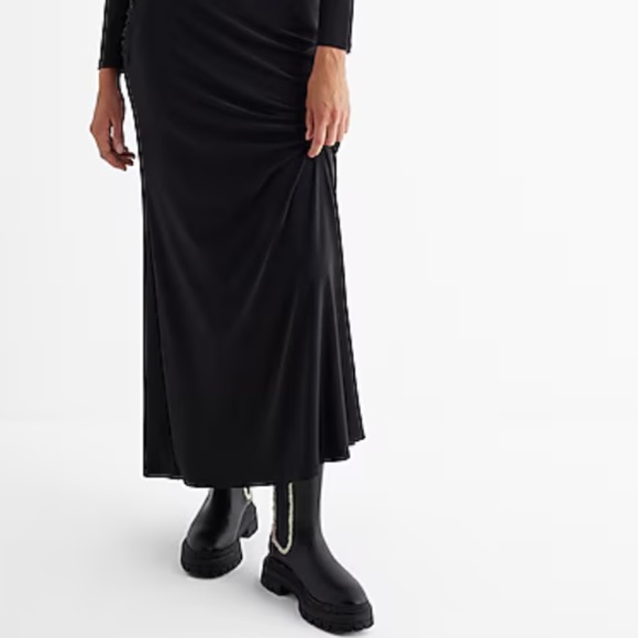 Boat Neck Long Sleeve Ruched Top Maxi Dress - Picture 4 of 4